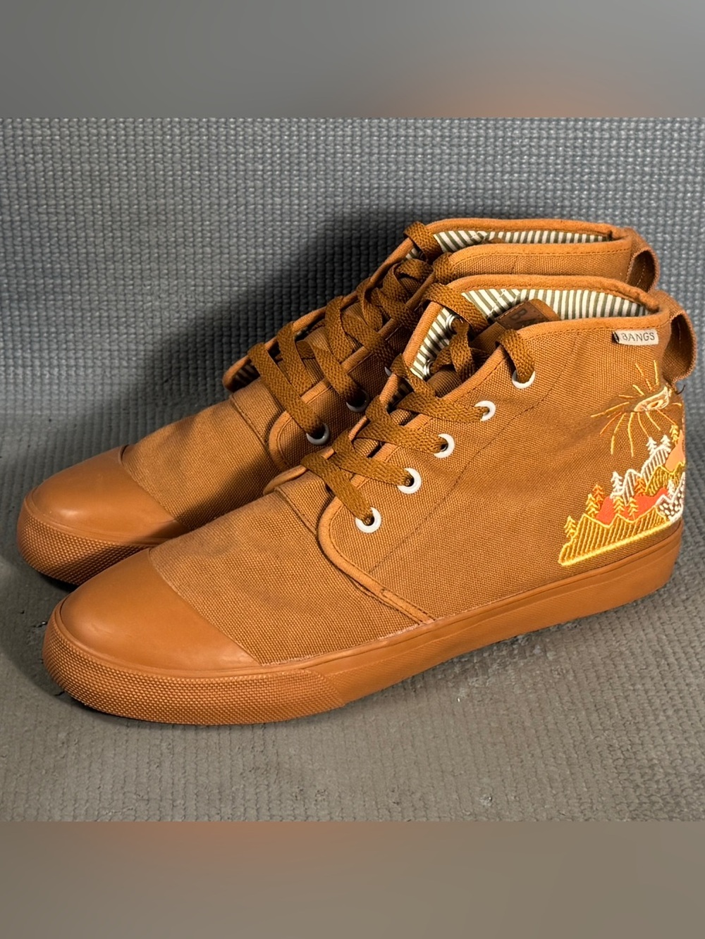 Bangs Sunrise Mountain High Top Sneakers Women’s Size 10